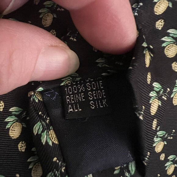 Galizia Mens Silk Navy Blue Ditsy Lemon Print Tie Made In Italy 3 .75" x 58" - Picture 6 of 7